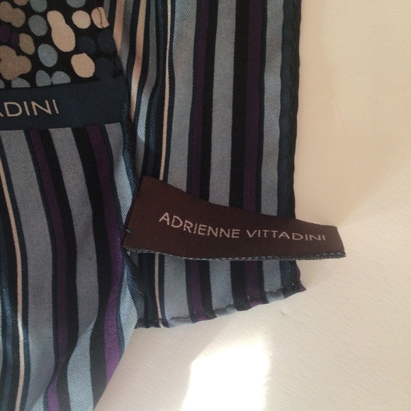 ADRIENNE VITTADINI VINTAGE SILK SCARF - Picture 6 of 8
